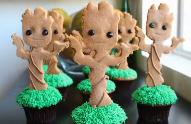 Dancing Baby Groot Cupcakes