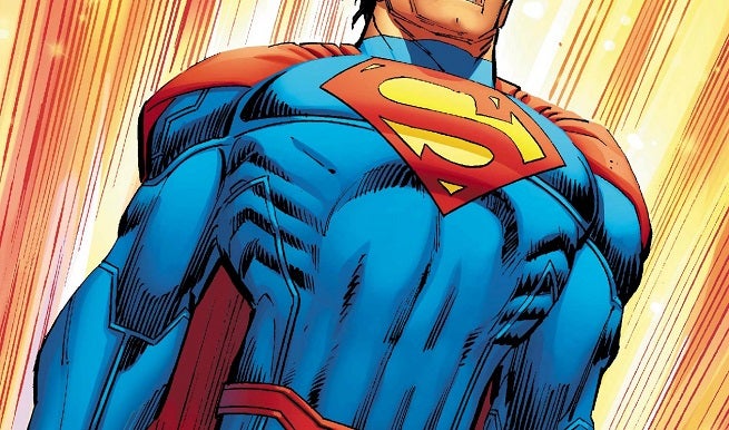 superman-new-costume-top