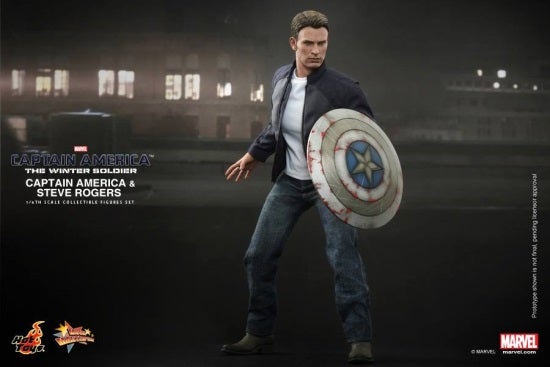 Hot Toys - Captain America and Steve Rogers