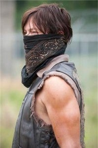 Walking Dead Season 4 Daryl with mask