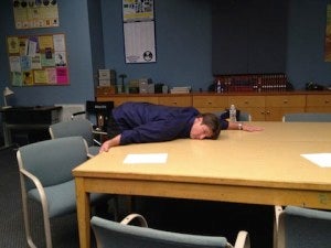 nathan-fillion-in-the-community-study-room