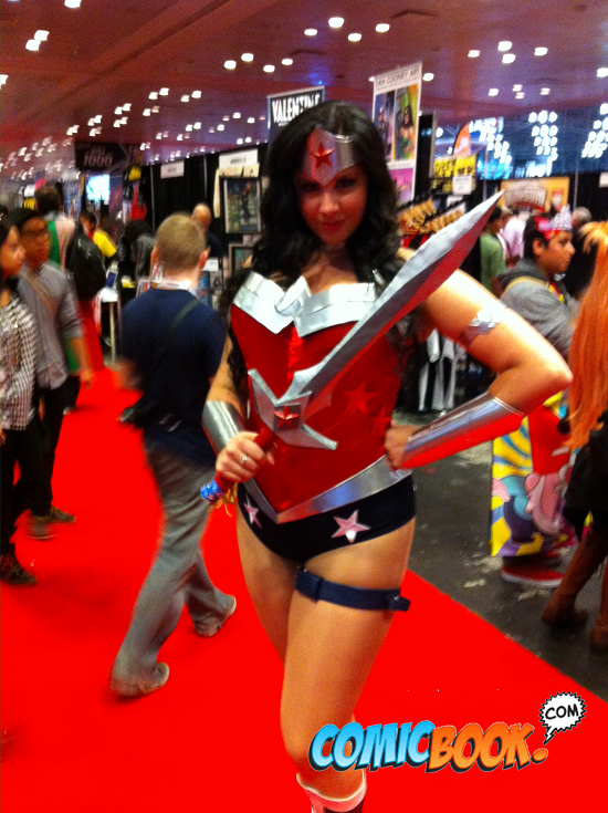 nycc-cosplay-wonder-woman