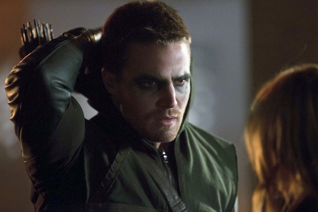 ustv-arrow-crucible-stephen-amell-2
