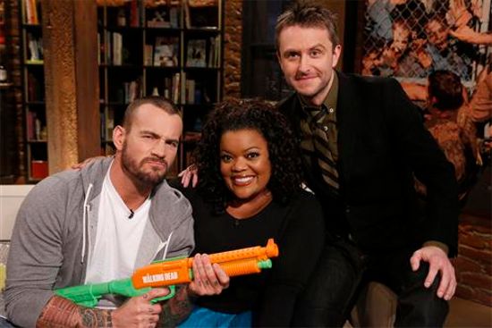 CM Punk & Yvette Nicole Brown Talking Dead