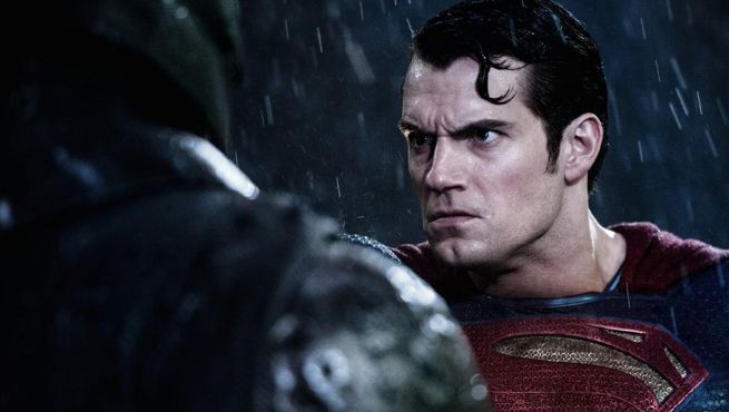 batman-v-superman-cavill