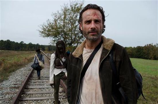 The Walking Dead Season 4 Finale who dies