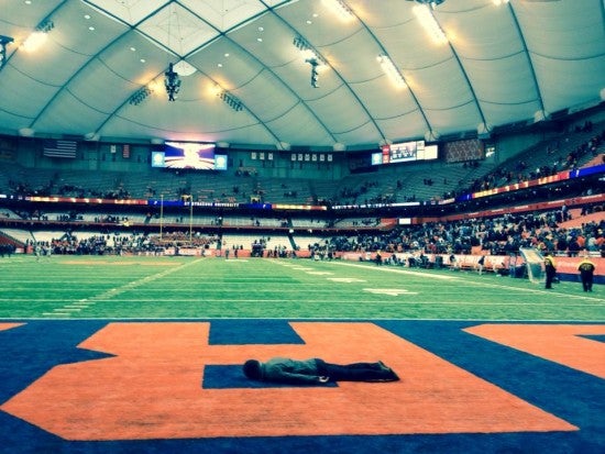 stephen-amell-syracuse-football