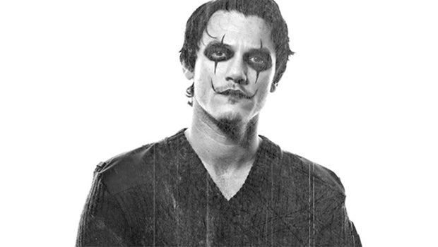 Luke-Evans-The-Crow