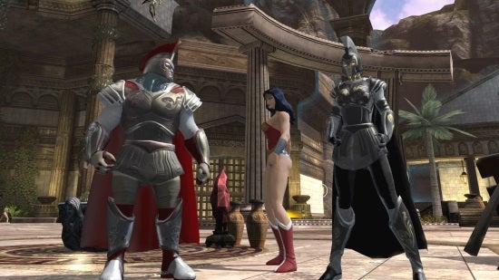 DCUO_scr_DLC10_AmazonHopliteGear_001