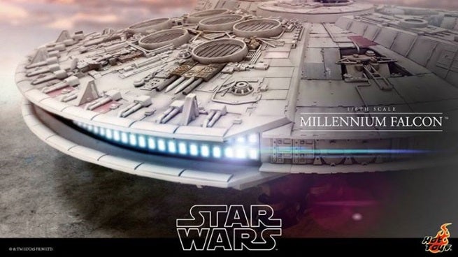 Hot Toys Millennium Falcon