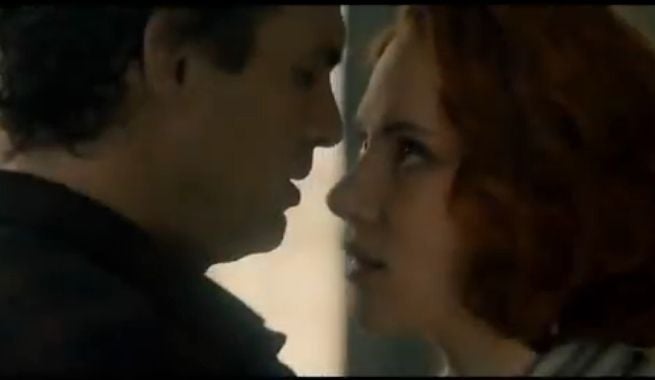 avengers-teaser-hulk-black-widow avengers-teaser-hulk-black-widow