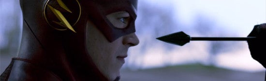 the-flash-outruns-an-arrow-in-first-teaser-trailer