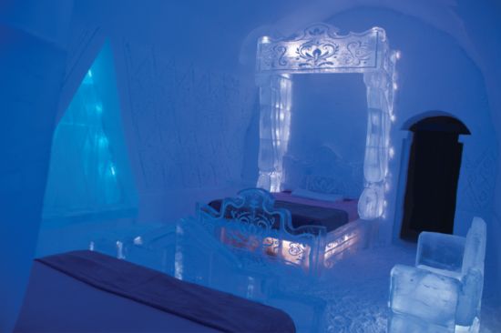 Frozen Hotel Suite