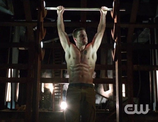 Arrow-Stephen-Amell-Shirtless