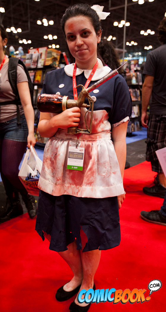 nycc-cosplay-nurse