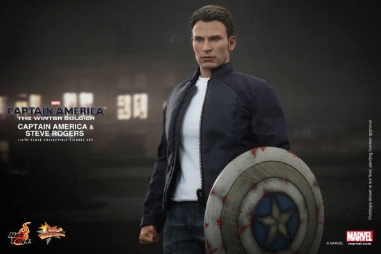 Hot Toys - Captain America and Steve Rogers