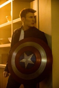 la_ca_0102_Captain_America