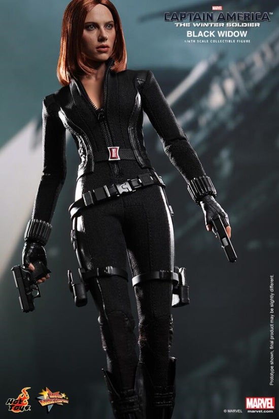 Hot Toys Black Widow