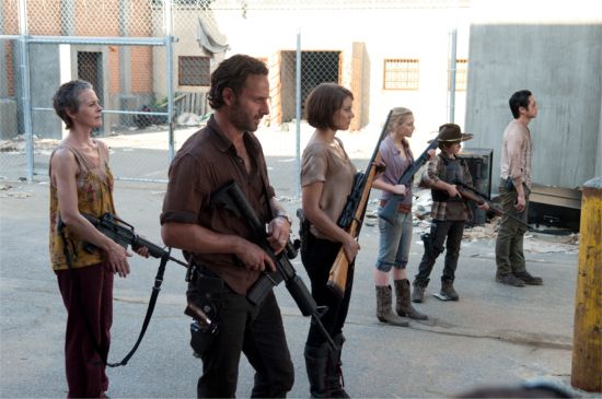 the-walking-dead-i-aint-a-judas-ricks-group The Walking Dead I Ain't A Judas Sneak Peek