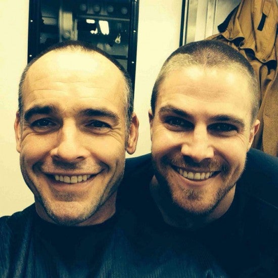 arrow-stephen-amell-wrapped