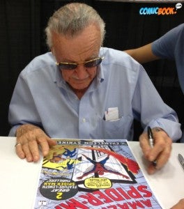 Stan Lee Signing