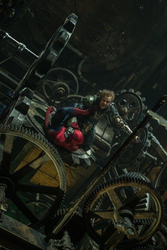 exclusive-new-image-from-the-amazing-spider-man-2-156887-a-1392810424