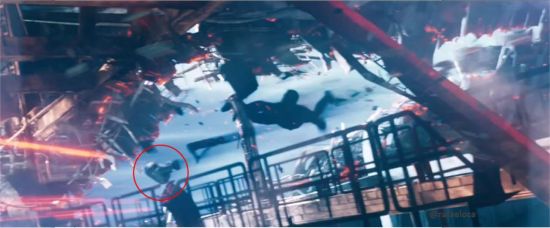 Star Wars R2-D2 Cameo In Star Trek Into Darkness