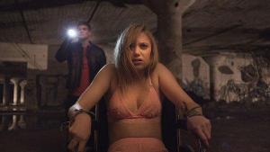 It Follows: Maika Monroe Teases “F-cked Up” Sequel