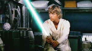 Star Wars: Mark Hamill Reveals the Most Valuable Item He Kept From the Set