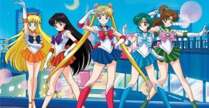 Sailor Moon Fan Highlights Every Single Scout With Magical Cosplay