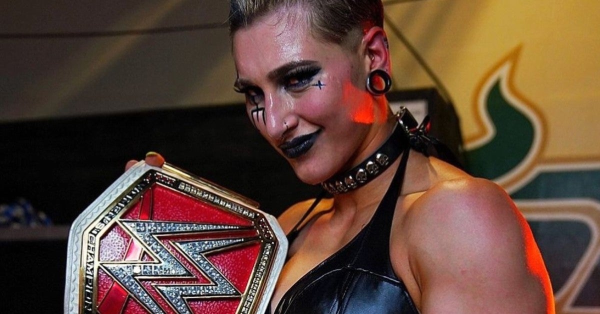 WWE-Rhea-Ripley-Hell-in-a-Cell