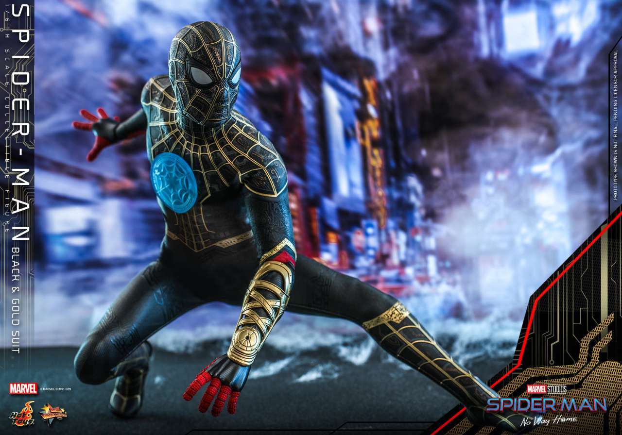 Hot-Toys-No-Way-Home-Spider-Man-Figure-003