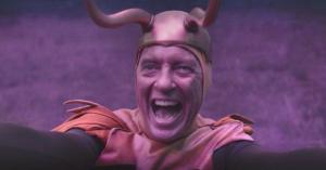 Marvel Fan Theory Explains Why Classic Loki Laughs When He Dies