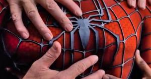 Marvel Fans Are Flipping Out Over Tom Holland’s New Spider-Man Costume