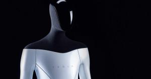 Elon Musk Announces Tesla’s Plans to Build Humanoid Robots