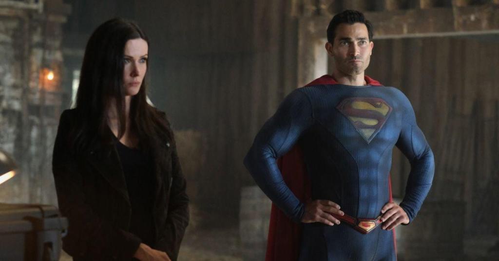 superman-and-lois-last-sons-of-krypton-photos-1278663.jpg