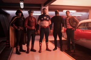 Stargirl: John Wesley Shipp Shares New Look at His Jay Garrick Appearance