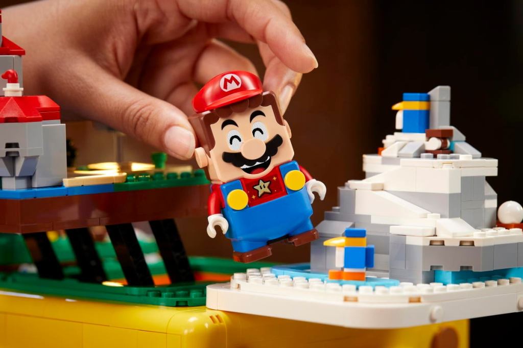 lego-super-mario-question-block-8.jpg