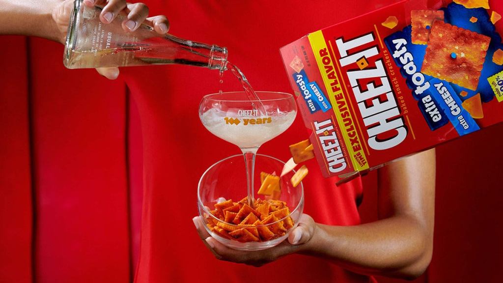 cheez-it-and-wine.jpg