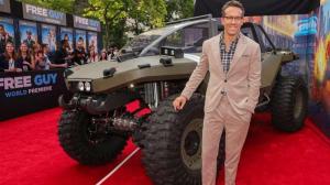 Xbox Reveals Life-Size Halo Infinite Warthog