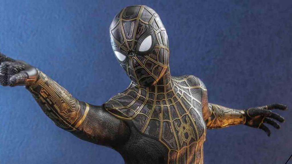 spider-man-now-way-home-black-and-gold-costume.jpg