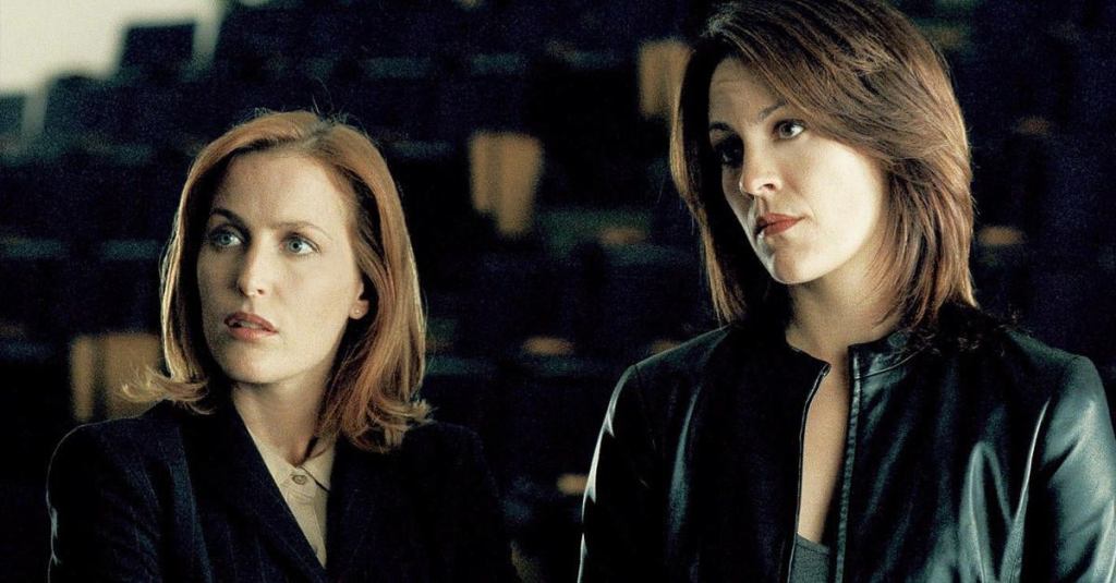 x-files-annabeth-gish-gillian-anderson-scully-reyes.jpg