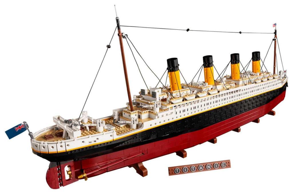 lego-titanic.jpg