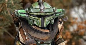 Star Wars Fan Imagines Grogu as The Mandalorian With Custom Figure