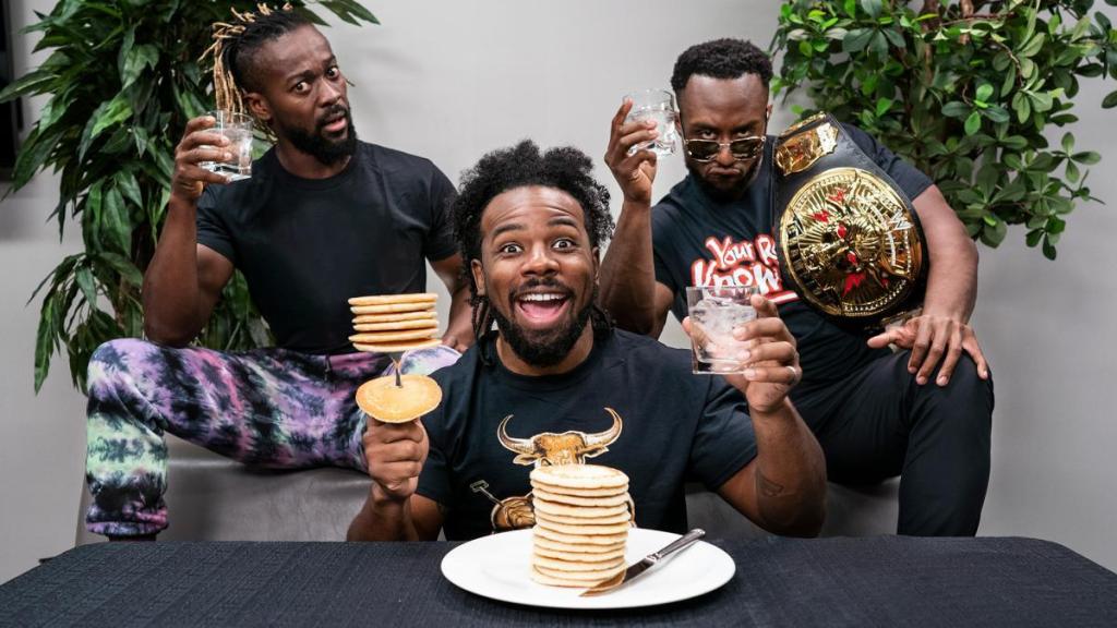 the-rock-wwe-new-day-5.jpg