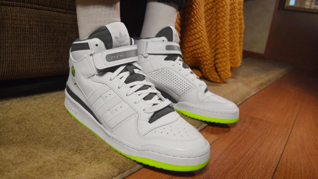 xbox-360-forum-mid-shoes-new-cropped-hed.jpg