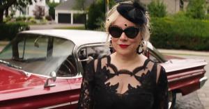 Chucky: Jennifer Tilly Teases Her Layered Performance as Tiffany & Herself in TV Series