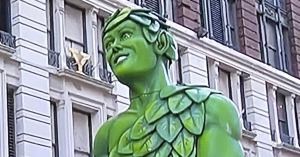 Jolly Green Giant Goes Viral As Macy’s Thanksgiving Day Parade Viewers Find Him Terrifying And Hot