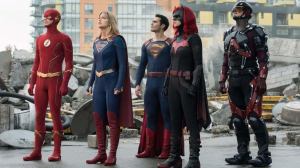 Supergirl: Melissa Benoist Reveals Her Favorite Arrowverse Crossover Memories