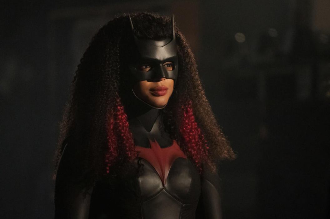 batwoman-03x06-08.jpg